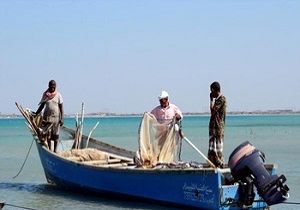 ممنوعیت ورود قایق های صیادی بندرعباس به خیابان های مجاور