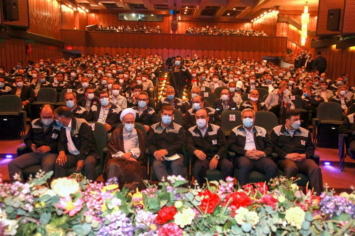 امسال با همدلی کارکنان ، شکوفایی ذوب آهن اصفهان رقم می خورد