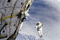 ساخت ایستگاه تحقیقاتی در ماه توسط چین و روسیه