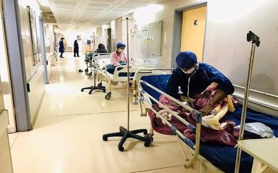 بستری شدن بیماران کرونایی بندرعباس در راهرو بیمارستان
