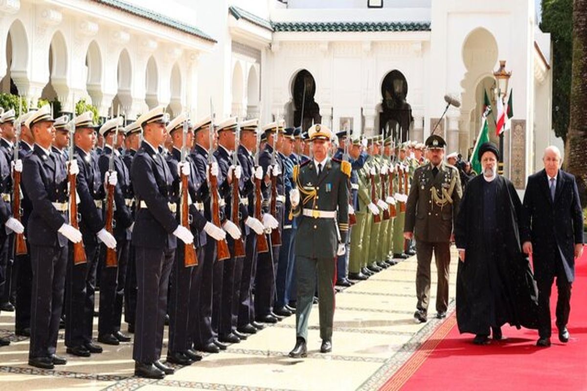 استقبال رسمی رئیس جمهور الجزایر از رئیس جمهوری ایران