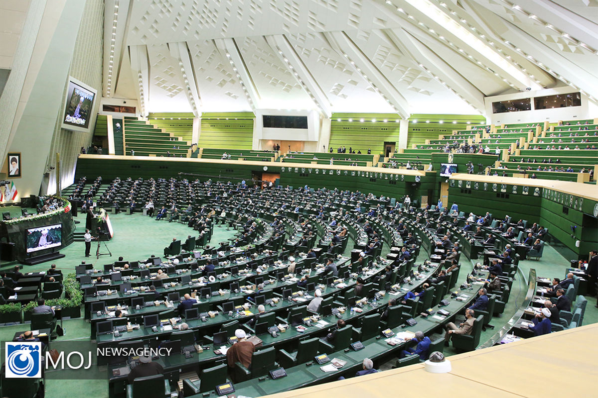 نشست علنی مجلس آغاز شد/ هشتمین جلسه بررسی لایحه بودجه ۱۴۰۰
