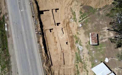 یک گور تاریخی در عملیات راه‌سازی اردبیل کشف شد