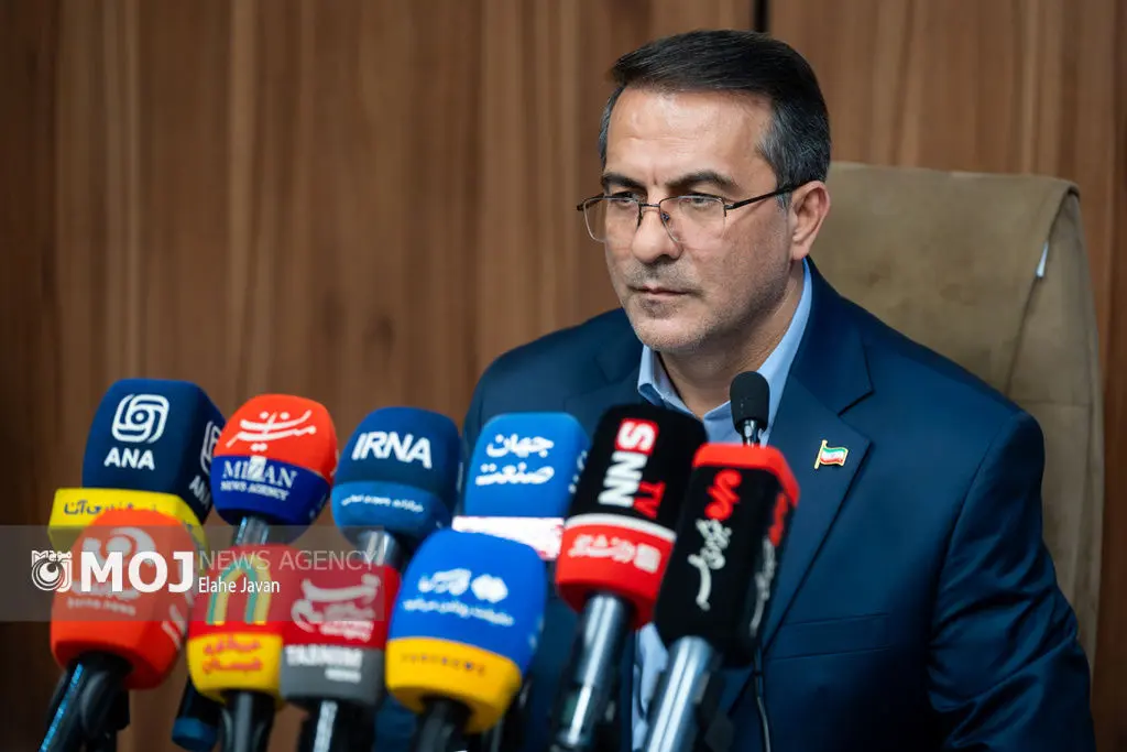 سازمان دامپزشکی و امور عشایر حذف نمی‌شوند/دولت در مسیر اصلاح ساختار اداری