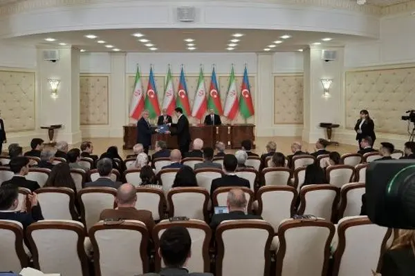 ۷ تفاهم‌نامه مشترک میان ایران و آذربایجان امضا شد