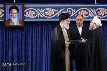 رهبری حکم ریاست‌جمهوری حسن روحانی را تنفیذ کردند