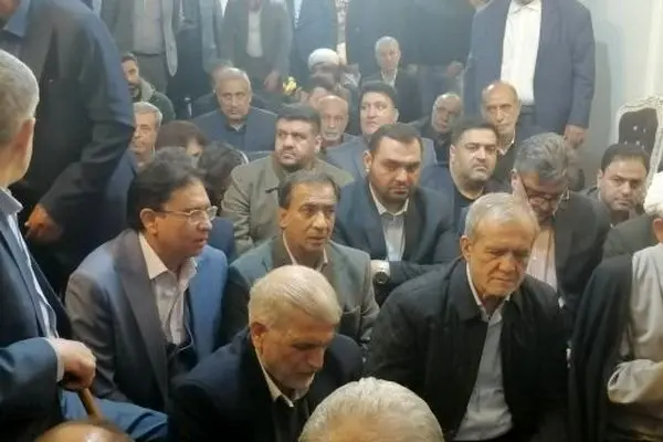 پزشکیان به هیئت ثارالله پاکدشت رفت