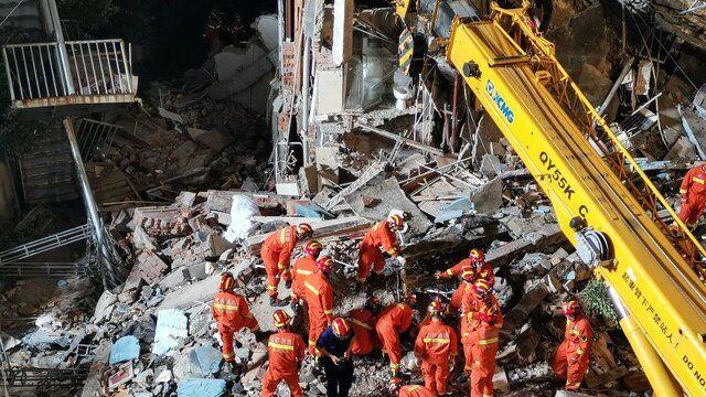 ریزش ساختمان هتلی در چین با ۱۷ کشته 