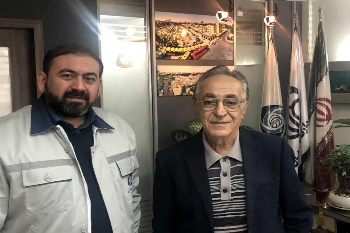 دیدار مدیرعامل سازمان پایانه های مسافربری شهرداری با اولین مجری احداث پایانه ها در اصفهان