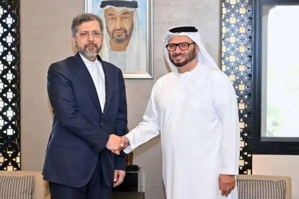 گفت‌وگوی دیپلمات‌های ارشد ایران و امارات در حاشیه گفتمان راهبردی ابوظبی