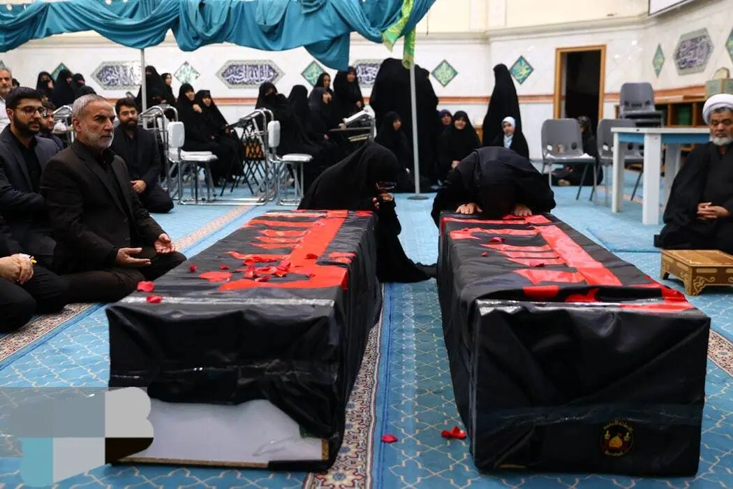 پیکرهای همسر و فرزند معاون رئیس‌جمهور در مشهد تشییع شد