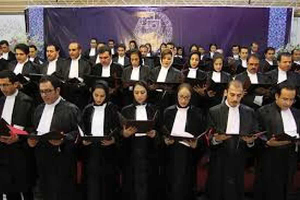 ظرفیت کانون وکلای دادگستری خوزستان برای آزمون وکالت ۶۵ نفر با قید بومی تعیین شد