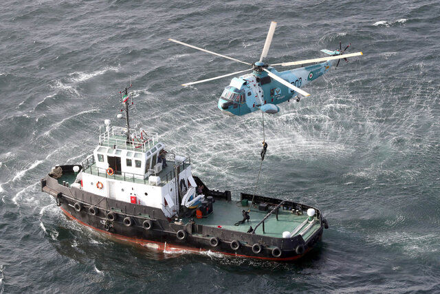 عملیات آزادسازی کشتی ربوده شده توسط دزدان دریایی اجرا شد