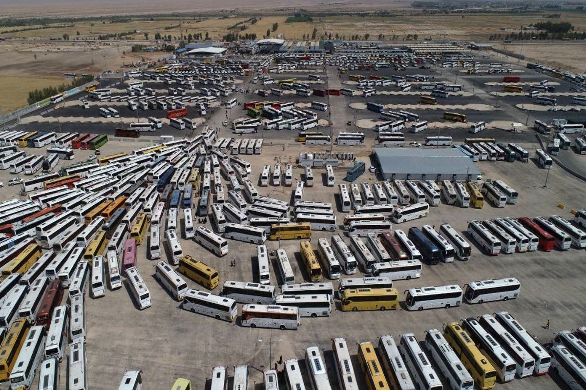 یک هزار و 587 دستگاه اتوبوس زائران را از پایانه برکت جابجا کردند