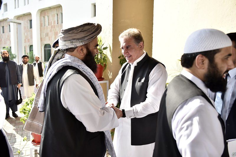 پاکستان و طالبان بر از سرگیری گفتگوهای صلح افغانستان تاکید کردند