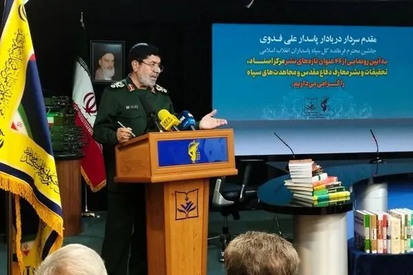 مقابله با تحریف تاریخ دفاع مقدس وظیفه‌ای ملی است