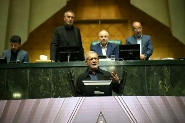 ورود رئیس‌جمهور به مجلس برای جمع‌بندی نهایی برنامه هفتم