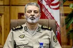 فرمانده کل ارتش روز معلم را تبریک گفت