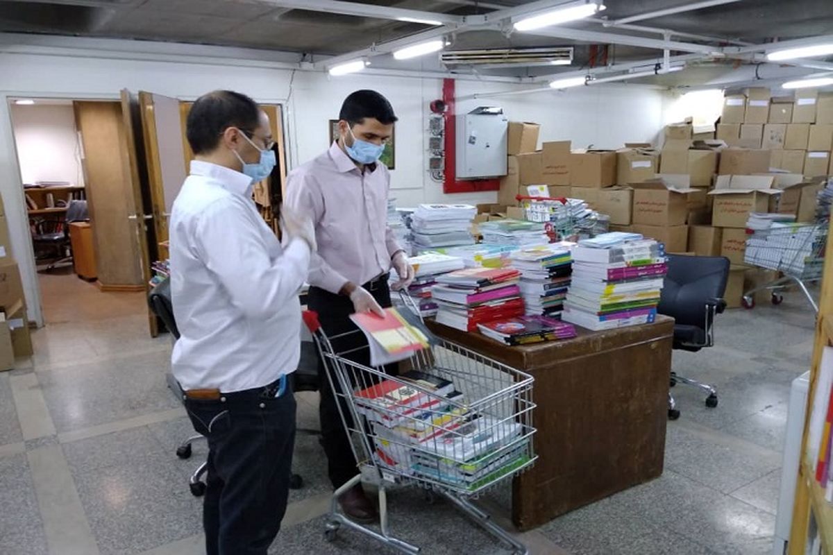 کتابخانه ملی به کتابخانه های عمومی قزوین بیش از سه هزار جلد کتاب اهدا کرد