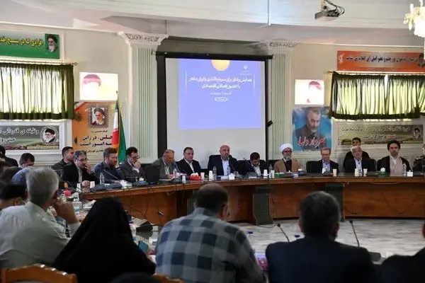 وزیر تعاون بر نقش نیروی انسانی و اصلاح سیاست‌ها برای رونق تولید و اشتغال تاکید کرد