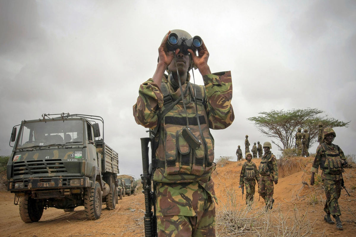 Al-Shabaab attacks a military base in Kenya that houses US & local troops