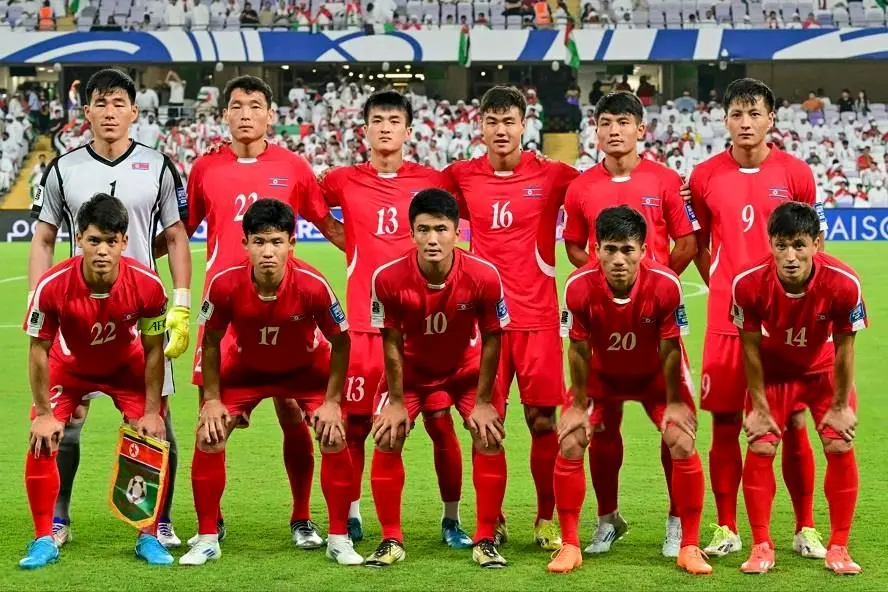تیم ملی فوتبال کره‌ شمالی از مشهد به تهران آمد