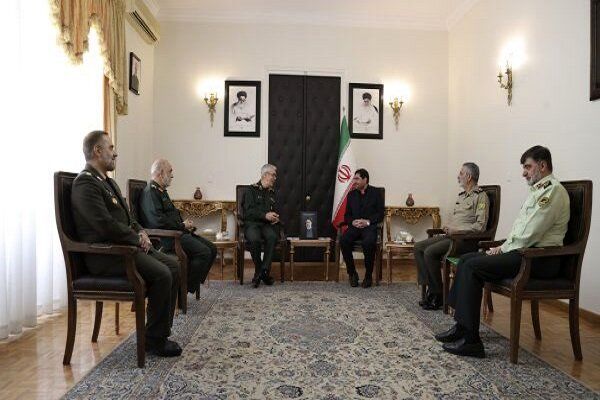 فرماندهان عالی نیروهای مسلح با سرپرست ریاست جمهوری دیدار کردند