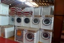 کشف ۱۲ هزار دستگاه ماشین لباسشویی احتکار شده در قم