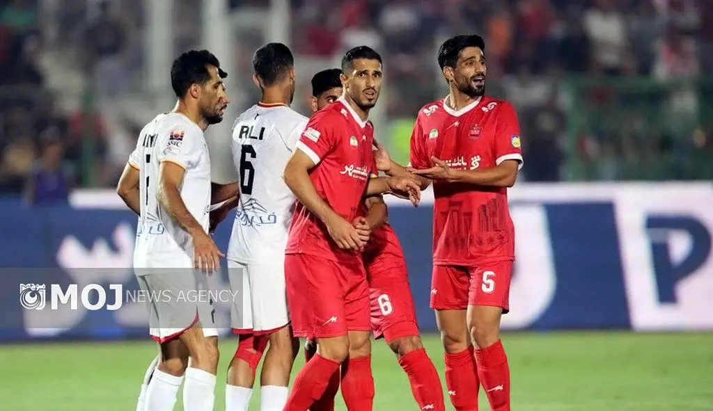 چادرملو در خانه حریف به دنبال اولین گل تاریخ برابر پرسپولیس است