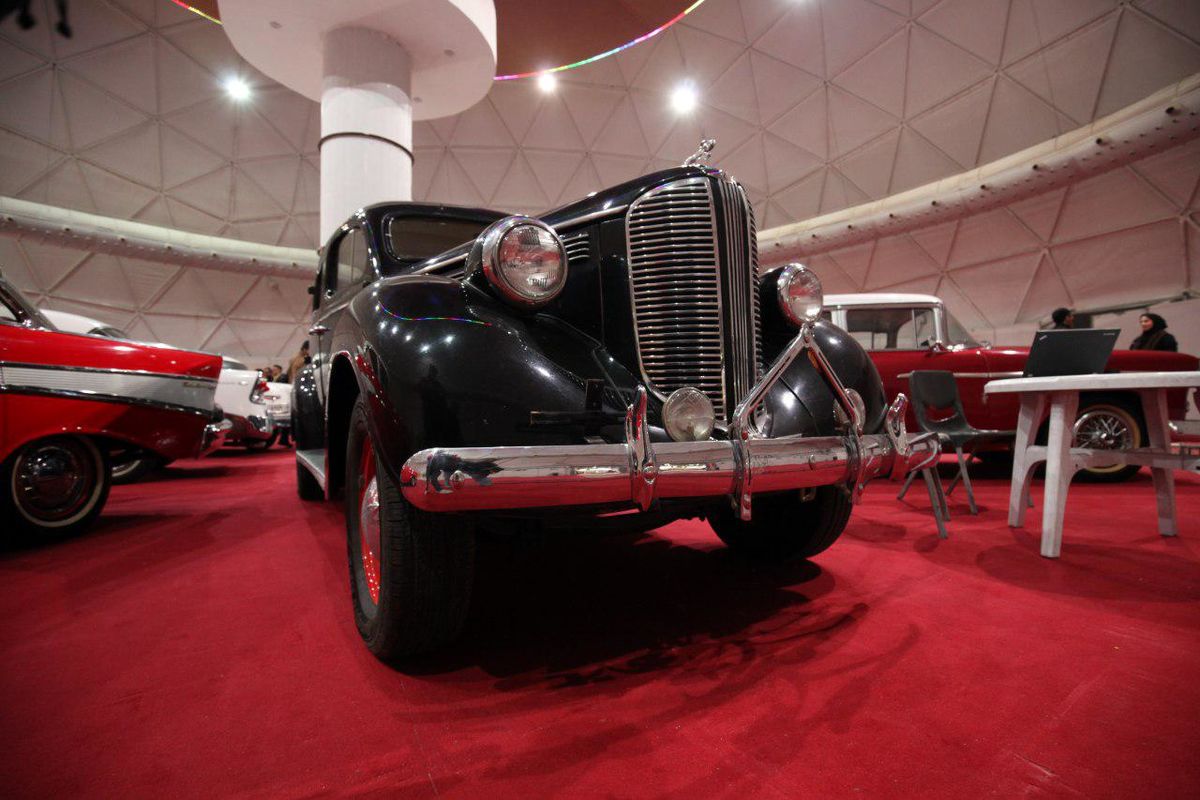 سومین نمایشگاه تخصصی خودروهای آفرود و موتورسیکلت‌های کلاسیک در اصفهان افتتاح شد