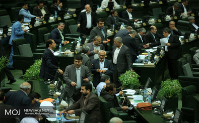 نماینده تهران از پاسخ های زنگنه قانع شد