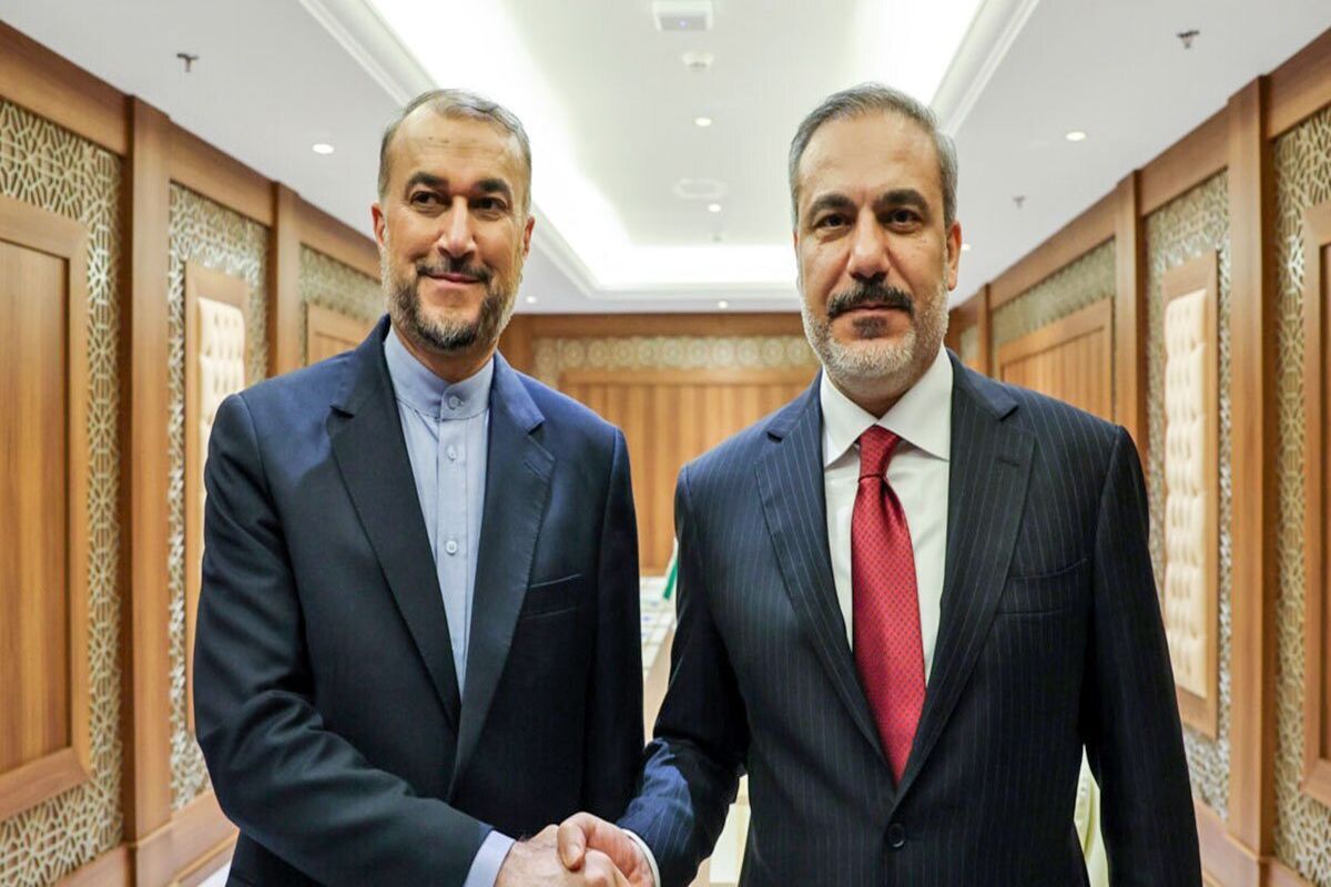 Iran, Turkey insist on enhancing relations