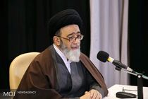 انقلاب اسلامی دستاورد مردانی است که از جان و مال زندگی خود گذشتند