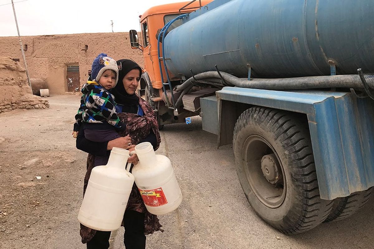 30 درصد روستاهای استان یزد با تانکر آبرسانی می شود