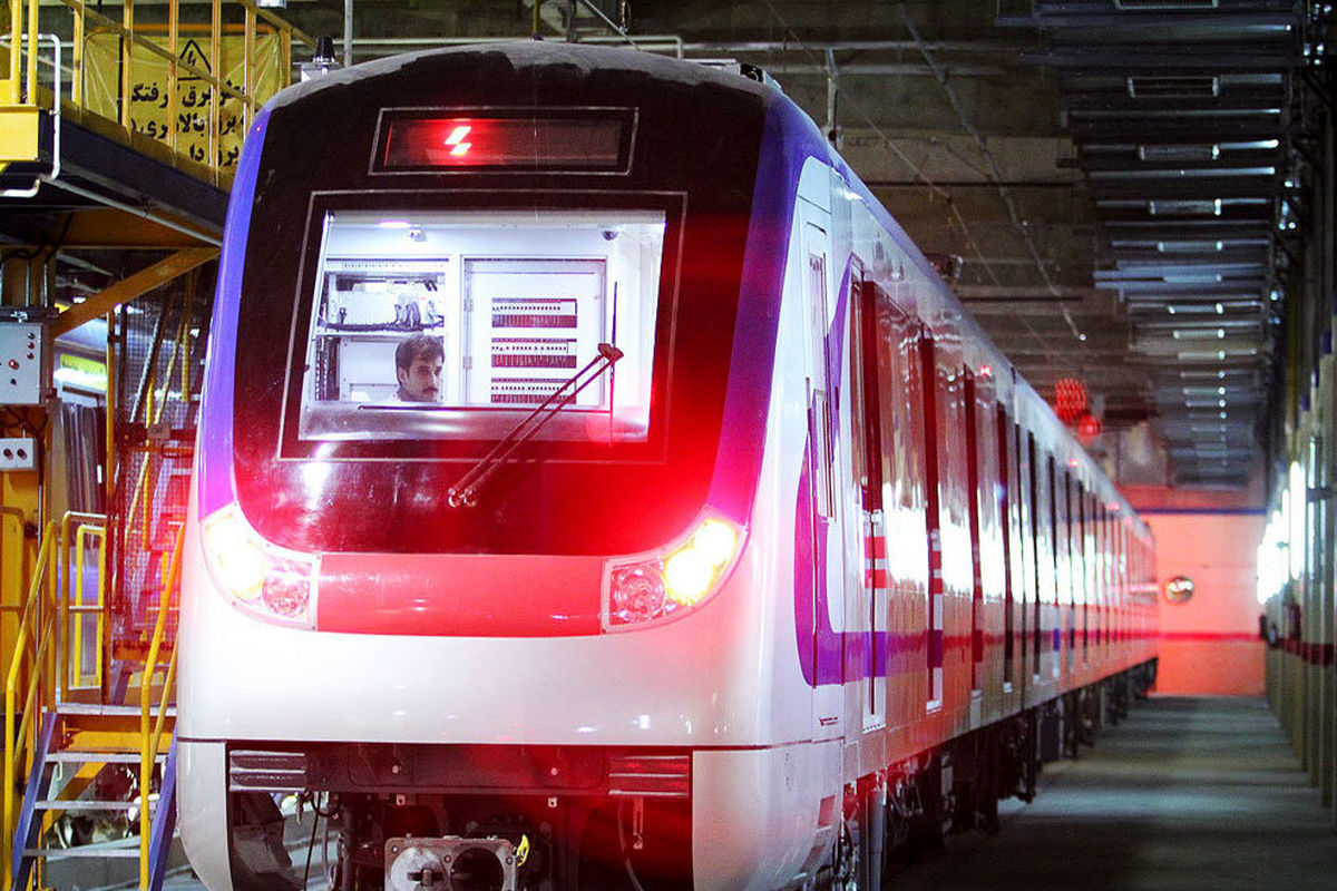 ظرفیت قطارهای خط 5 متروی تهران افزایش یافت