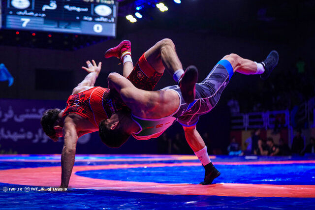 قهرمان کشتی فرنگی ایران به خوزستان رسید