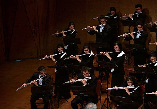کنسرت کر فلوت تهران در تالار رودکی برگزار می‌شود