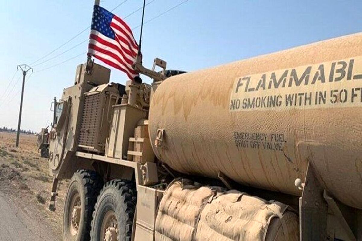 سرقت ۶۶ تانکر نفت سوریه توسط نیروهای نظامی آمریکا
