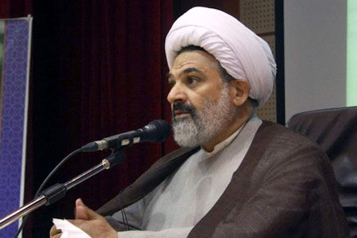 وقف علمی همراهی با رهبر انقلاب در اعتلای ایران است