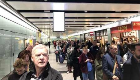 تعلیق شماری از پروازهای فرودگاه هیترو به دنبال هشدار امنیتی در این فرودگاه
