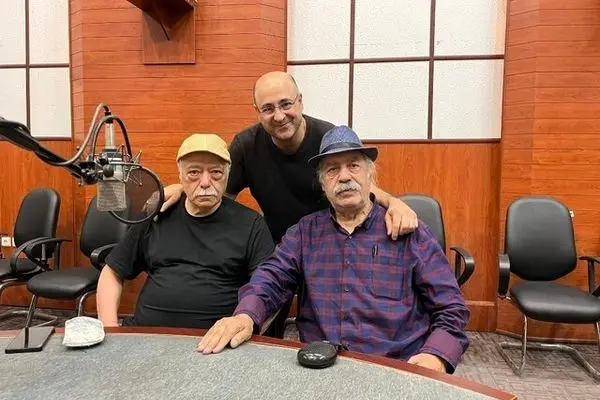 اکبر زنجانپور و بهزاد فراهانی در نمایش رادیویی «روال عادی» همبازی شدند