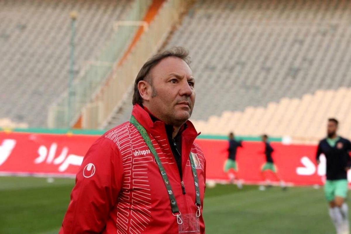 مذاکره باشگاه پدیده مشهد با یک مربی ایتالیایی