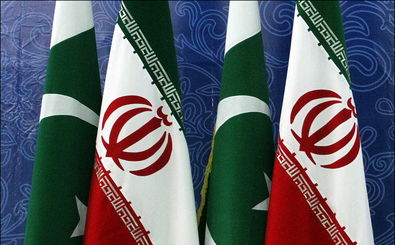 وزیر بازرگانی پاکستان خواستار احیای روابط بانکی و تجاری با ایران شد