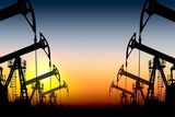 بهای نفت در بازار جهانی رو به کاهش است