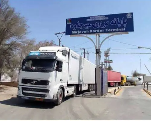 ترانزیت بیش‌از ۶۰۰ هزار تُن کالا از پایانه‌های مرزی شمال سیستان و بلوچستان