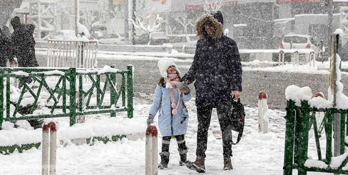 سرما و برف مدارس کدام استان‌ها را غیرحضوری کرد؟