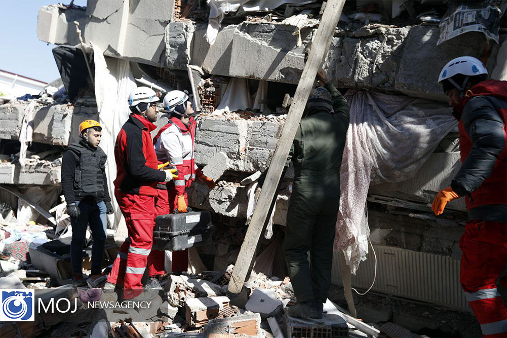 ۸ باب منزل مسکونی تخریب شده در مناطق زلزله زده سلماس شناسایی شد