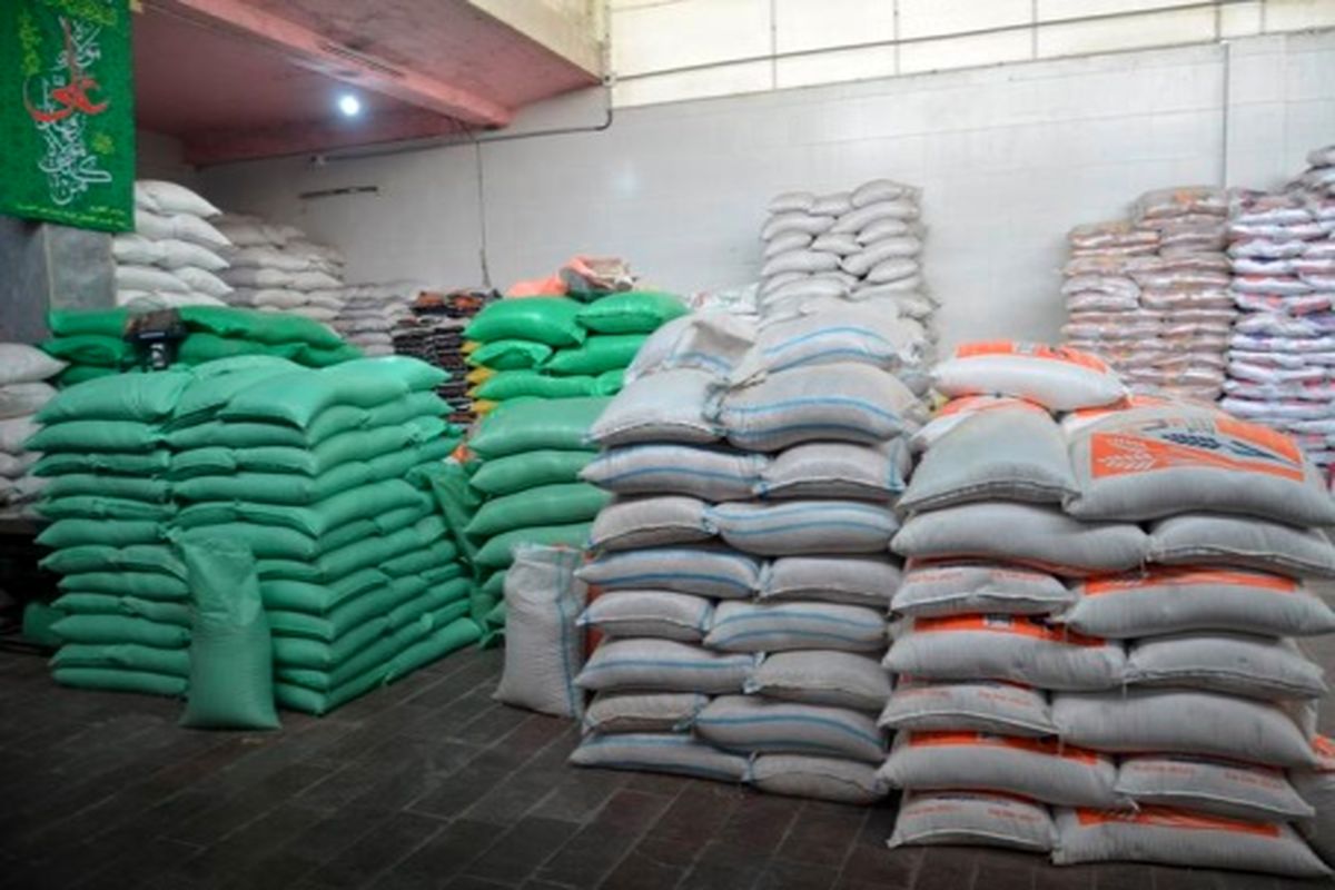 کشف و توقیف بیش از 2 هزار کیلو برنج تقلبی در فلاورجان