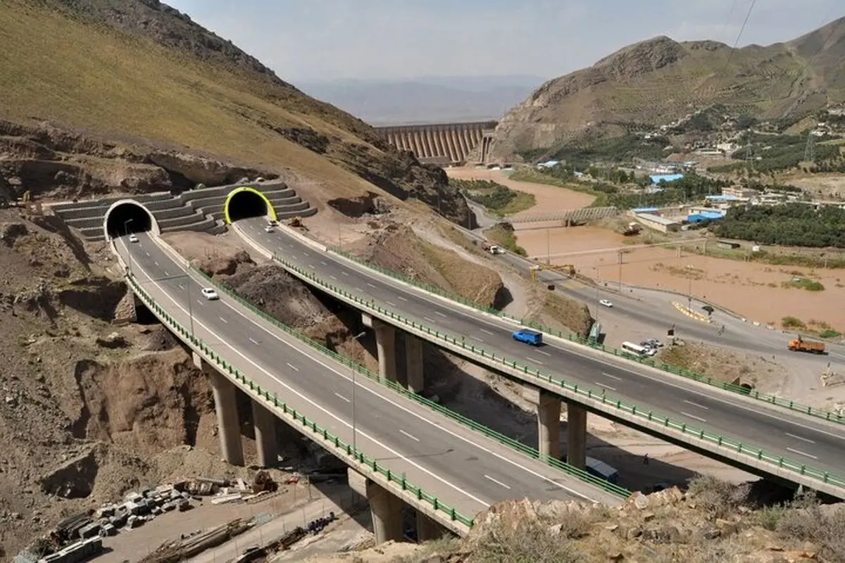 محور آزادراه منجیل به رودبار مسدود شد