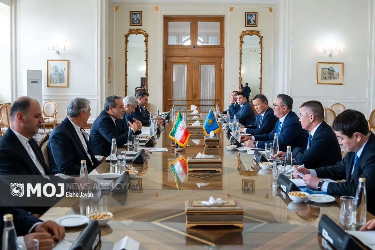 معاون نخست وزیر و وزیر خارجه قزاقستان با وزیر امور خارجه دیدار کردند